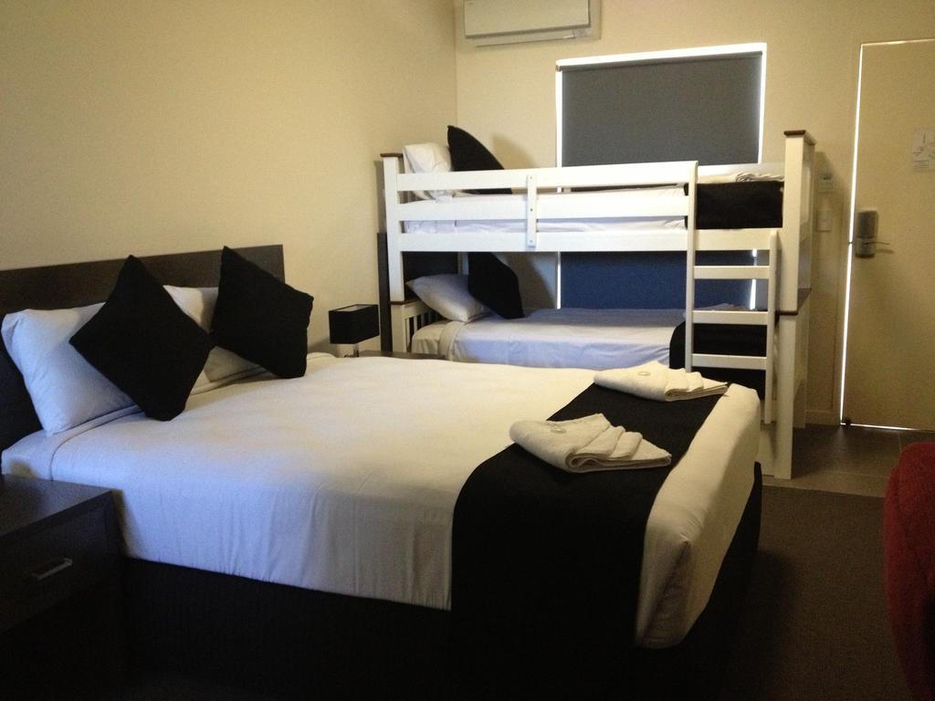 Dooley'S Tavern & Motel Springsure Springsure